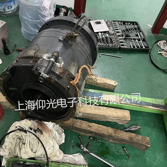 ���T���ŷ�늙C�S�޶���1PH6135-1NF46-0AA0������ �@�M ���M�z�y 