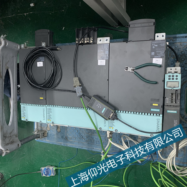 �Ͼ����T���ŷ��(q��)��(d��ng)���S�޷���(w��)�ļҺ�