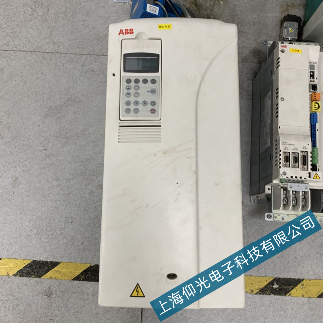 ABB׃�l��ACS800����@ʾ��(b��o)��TEMP���a�S��