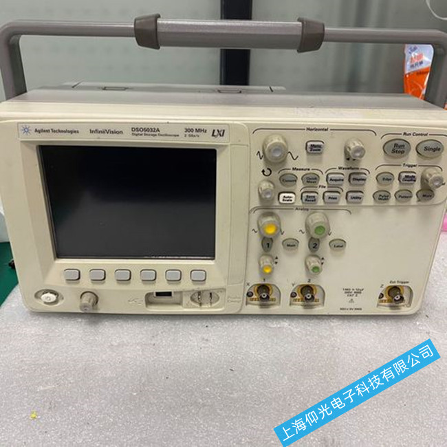 �S��ʾ������Ҋ������͵Č�(du��)��(y��ng)��Q����