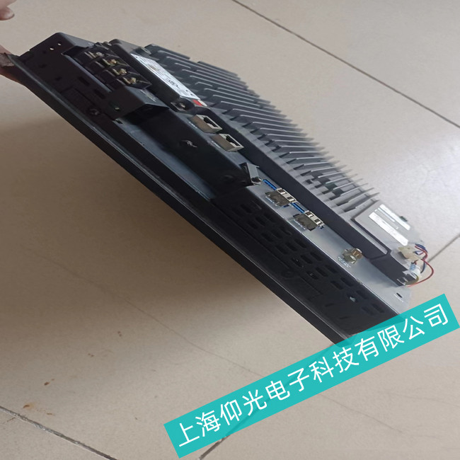 MITSUBISHI���⹤�ؙC(j��)MT700����p�ı��F(xi��n)����Щ