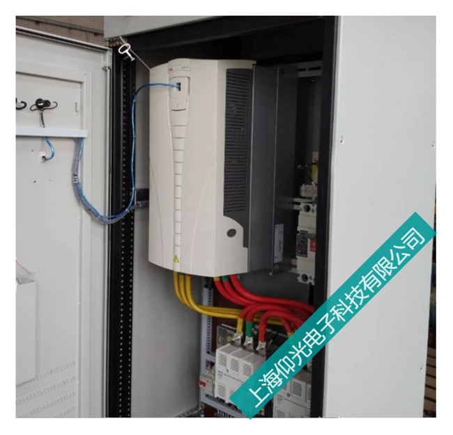 �m��ABB ACS800/220kW׃�l���_�C(j��)��(b��o)�^������l���ϾS�޼�̎���k�������������M(f��i)�z�ޣ�